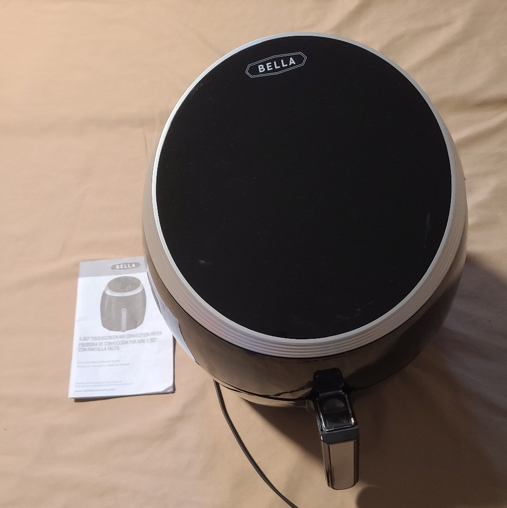 Bella 5.3qt Touchscreen Air Convection Fryer